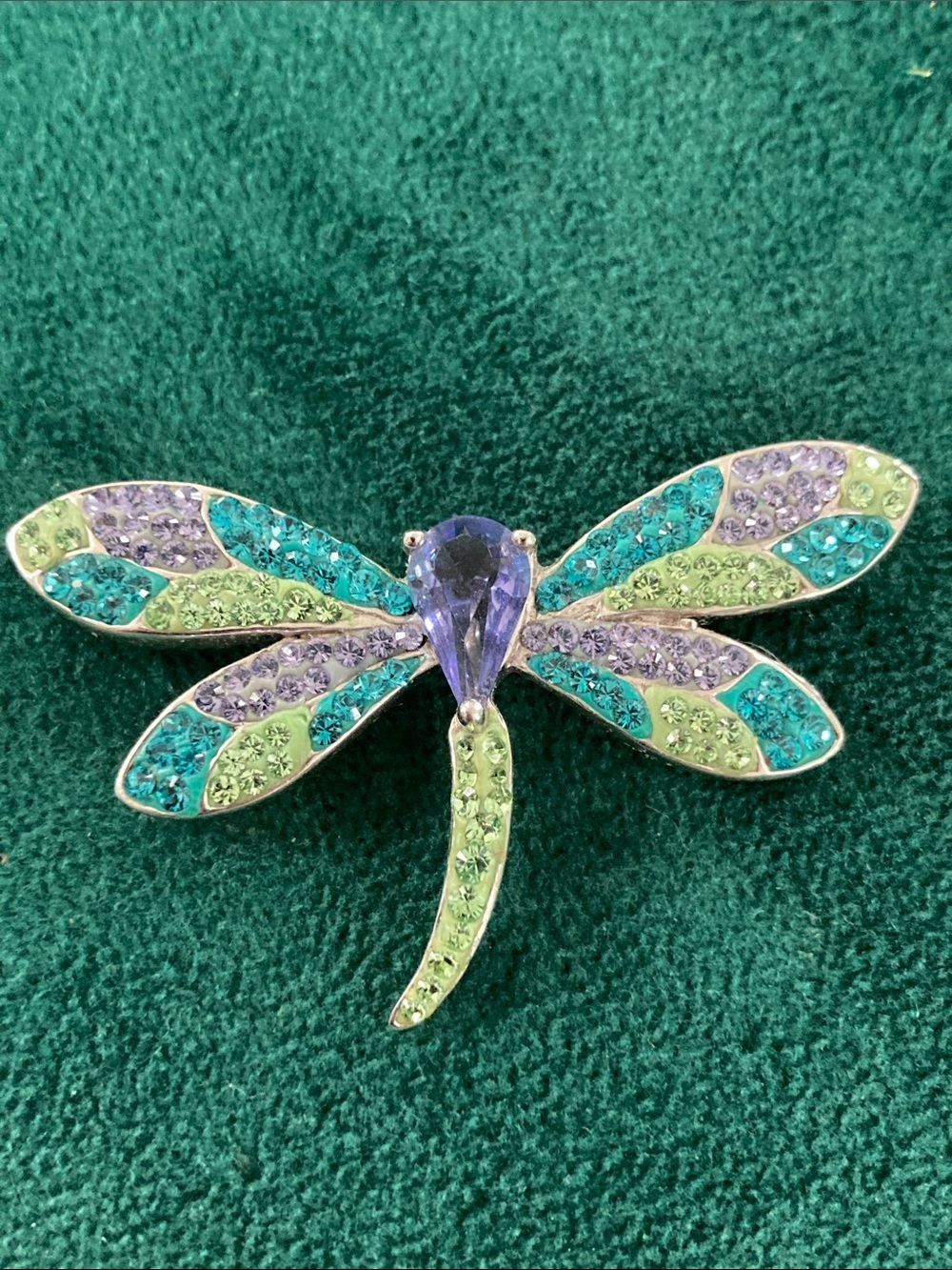 Sterling silver amethyst dragonfly pendant